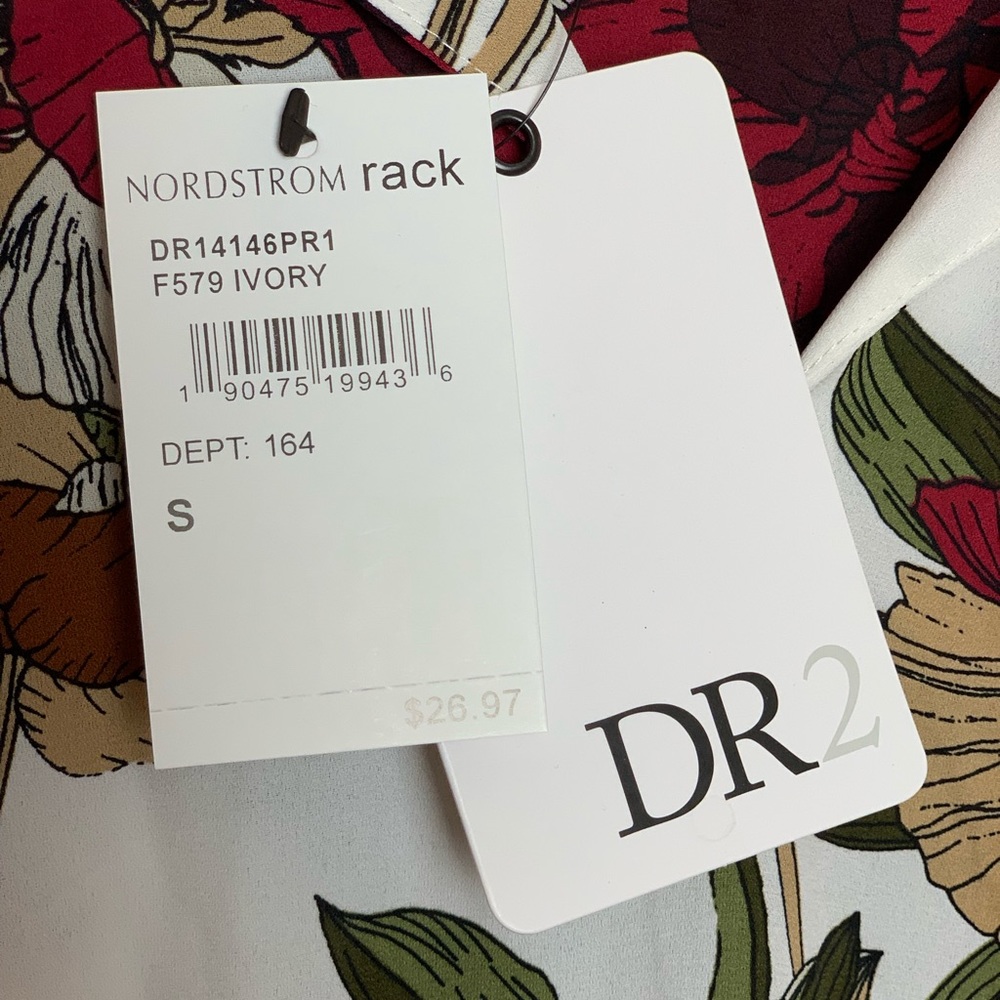 Nordstrom Rack Blouse NWT - Picture 4 of 4
